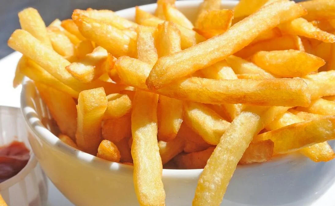 7 Passos para Fazer Batata Frita Sequinha e Crocante em Casa